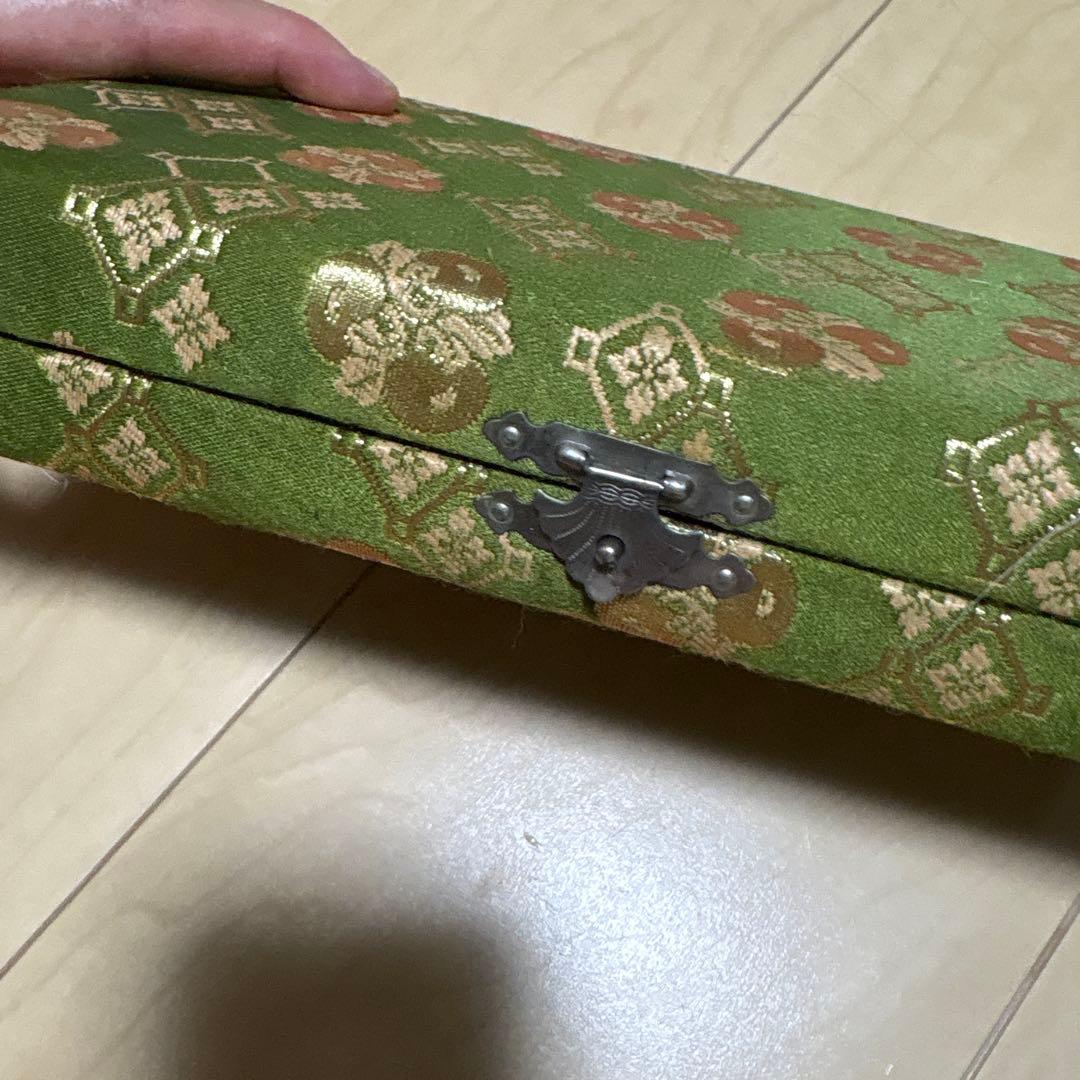 三味線バチ2本と装飾ケースセット