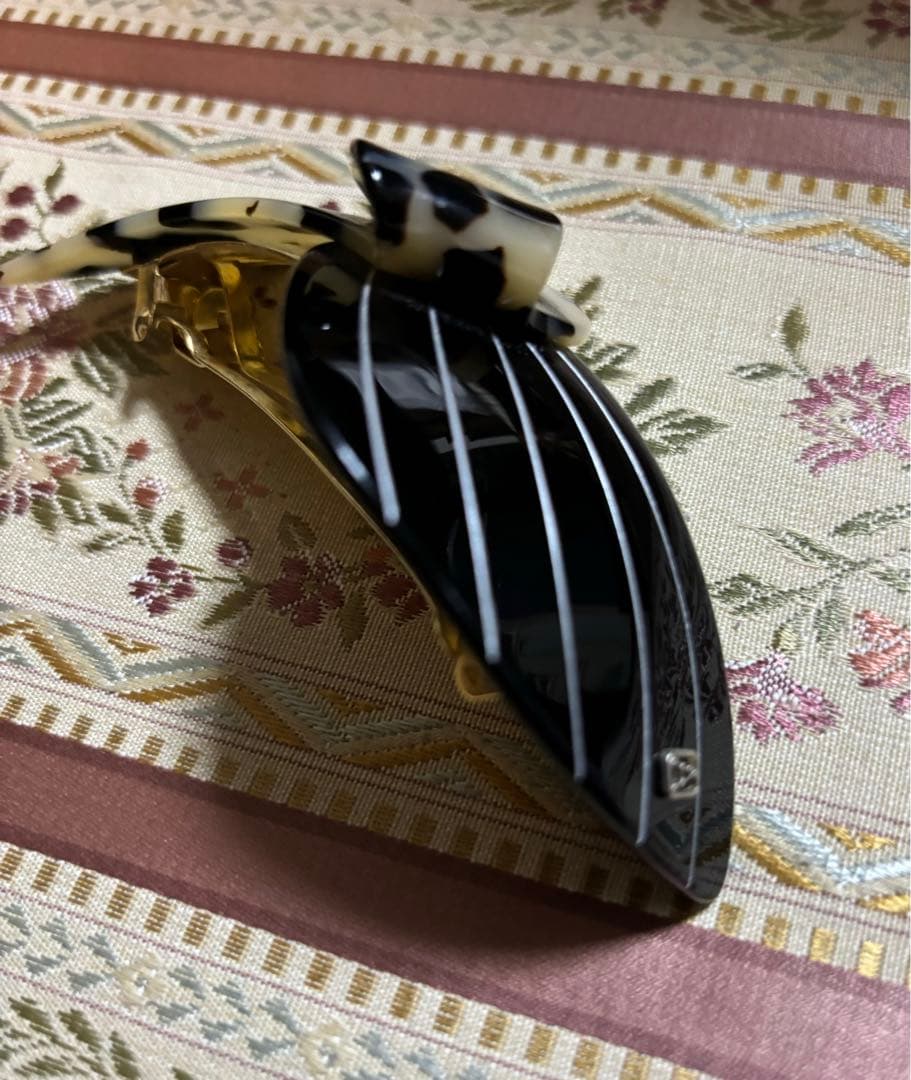 ★ALEXANDRA DE PARISアレクサンドルドゥパリ　バレッタ★