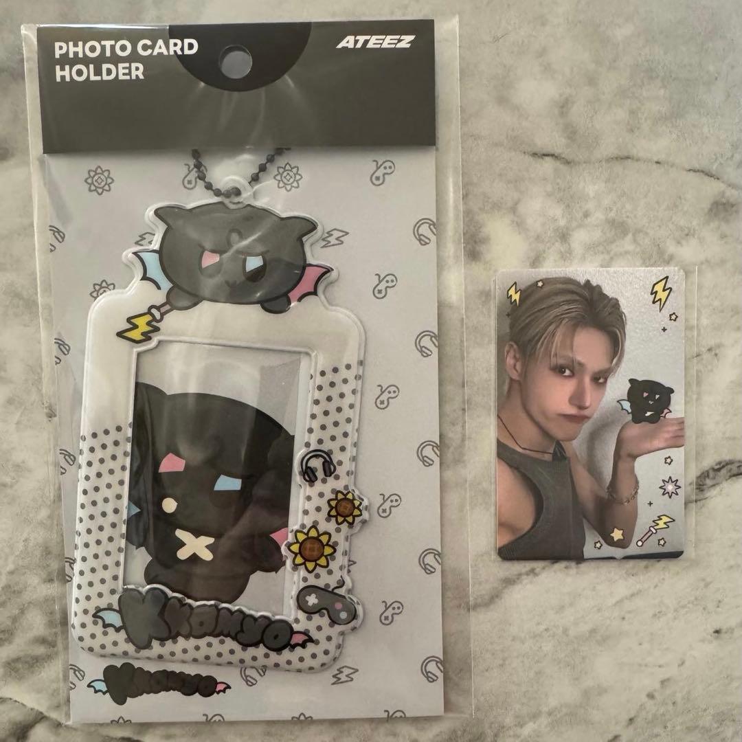 PressStart MIGHTEEZ ポップアップフォトカードホルダー ウヨン