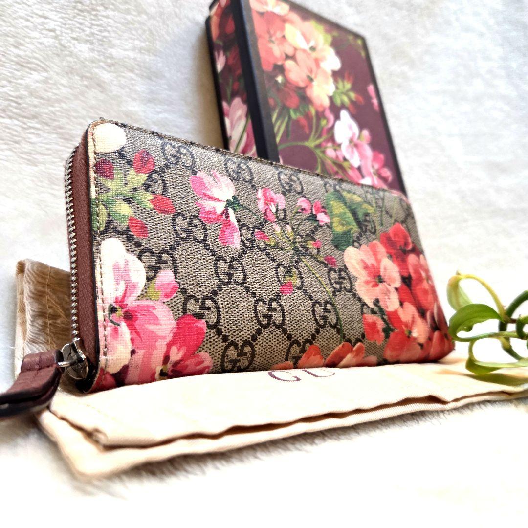 美品　GUCCI グッチ 長財布 ラウンドファスナー ブルームス PVC