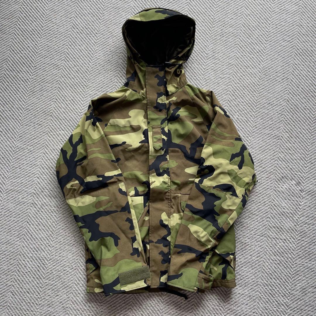 希少 ECWCS 1st GEN SMALL-SHORT　ゴアテックスパーカー