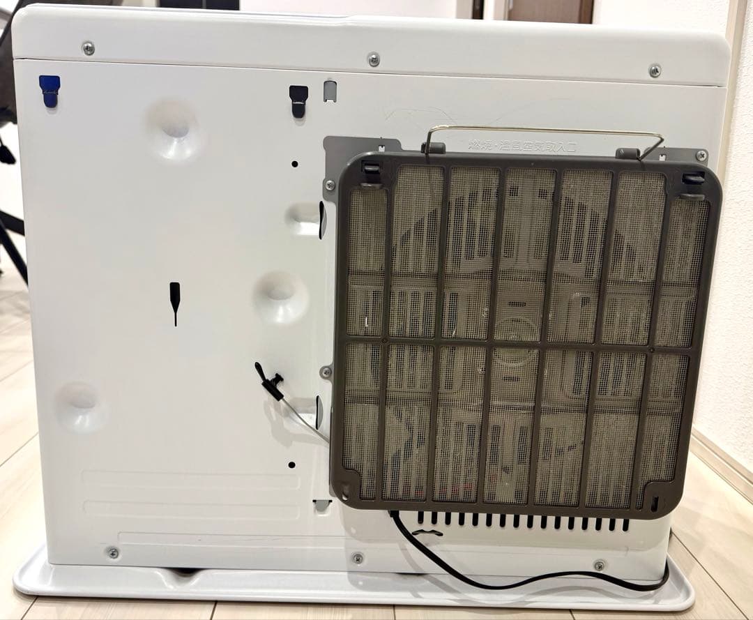 【美品】ダイニチ 石油ファンヒーター FX-72R4 ホワイト 19畳～25畳用