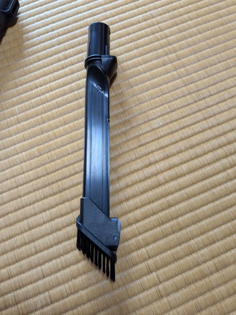 日立コードレスクリーナー ライトゴールド2025年製 未使用