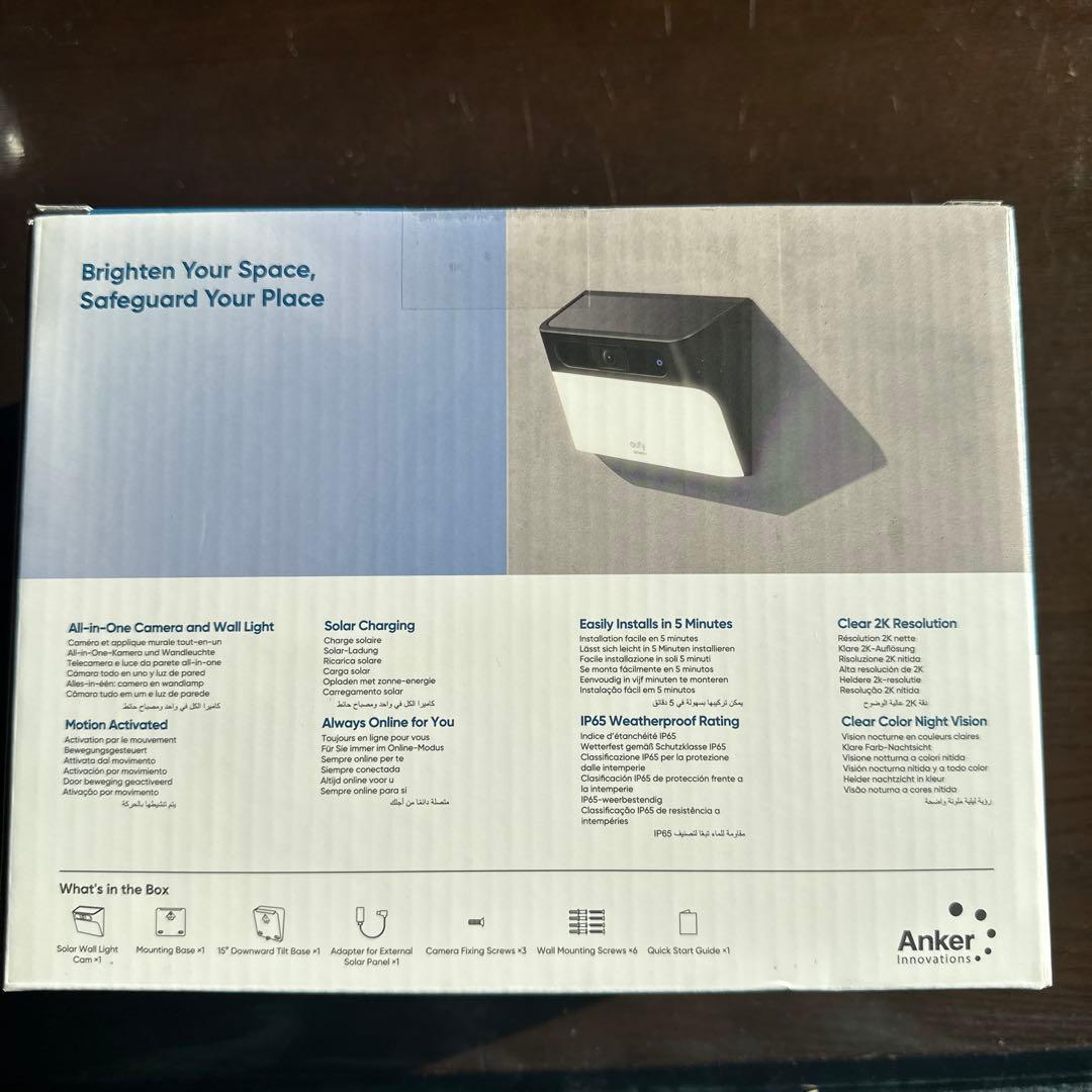 防犯カメラeufy Security Solar Wall Light Cam