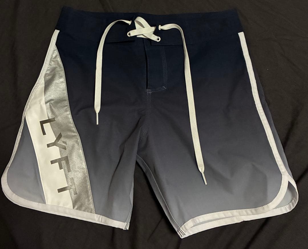 LYFT グラデーションショートパンツ