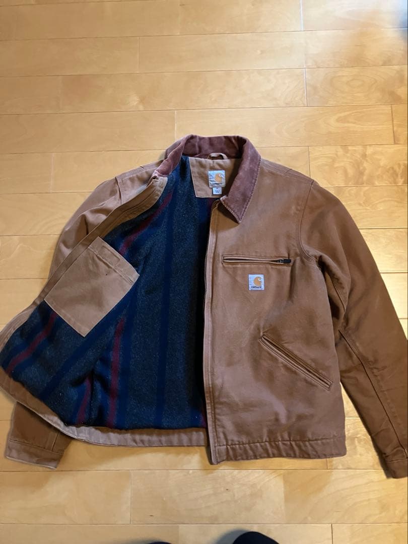 カーハート　デトロイトジャケット　Ｍ