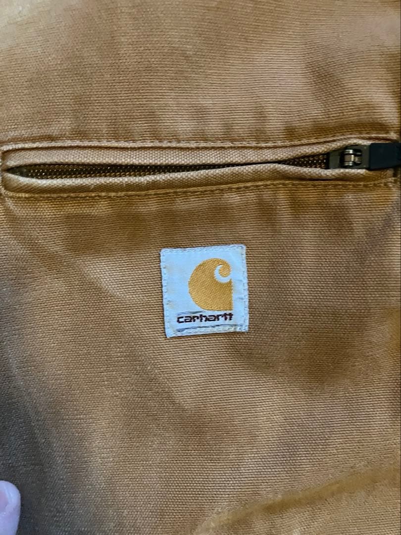 カーハート　デトロイトジャケット　Ｍ