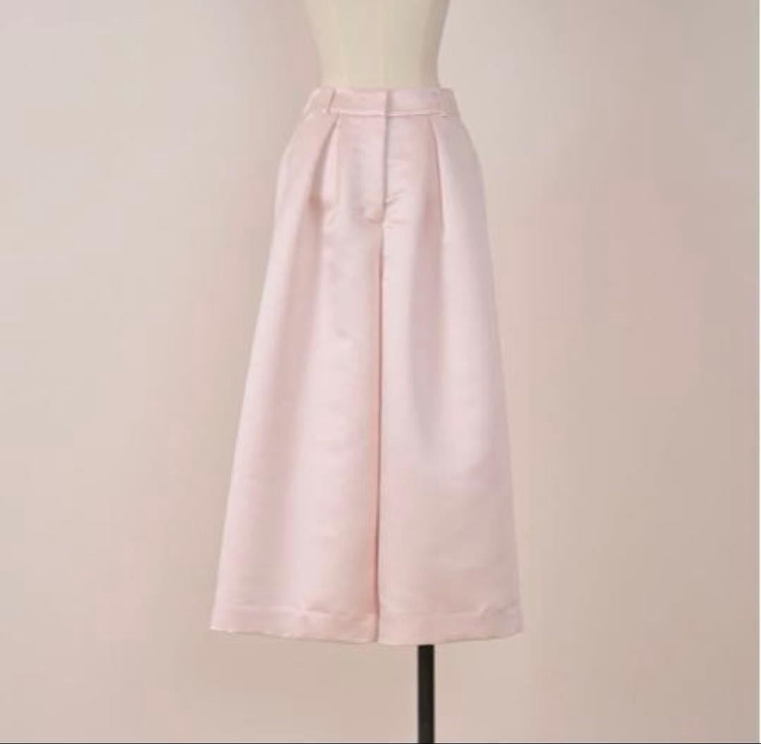 新品未使用♡Heve へイヴ サテンフレアガウチョPTパンツ ピーチ 36サイズ