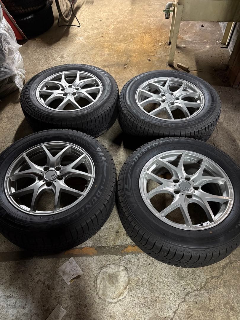 売切セール！1月31日まで【送料込】235/60R18 スタッドレスセット