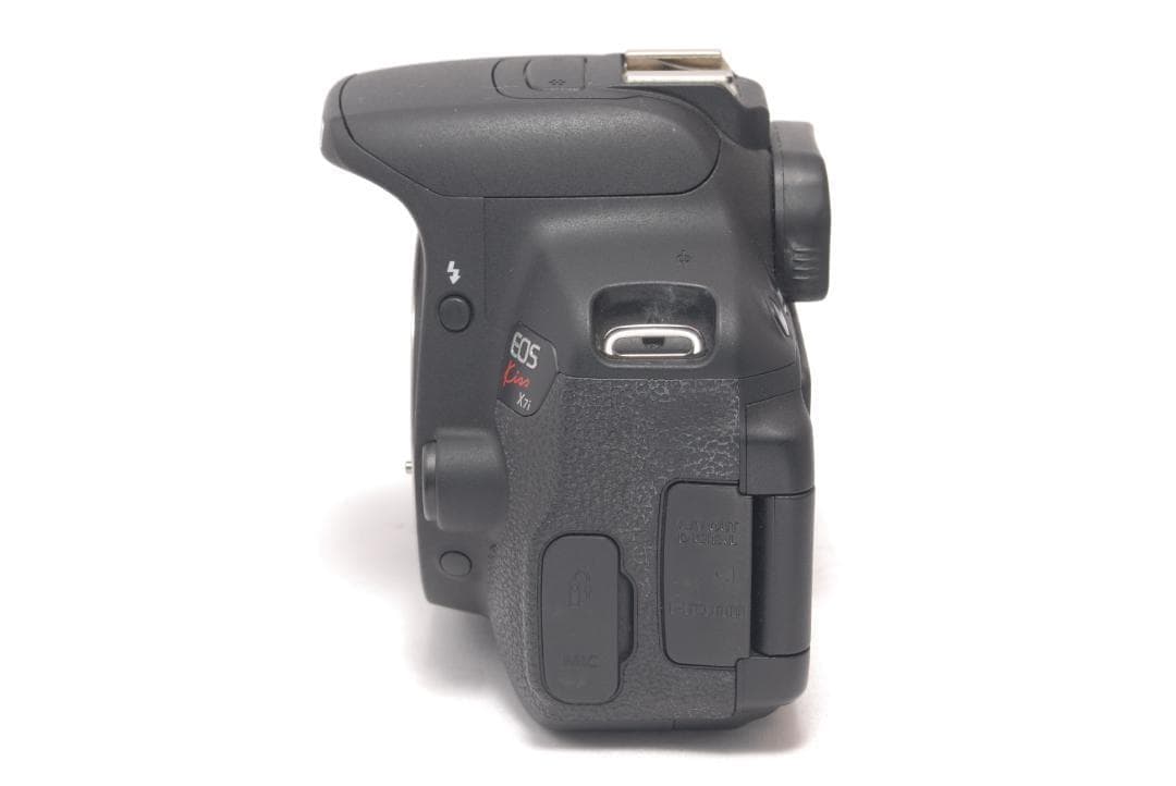 ⭐️レンズフード付き⭐️Canon Kiss X7i キャノン　デジタル一眼