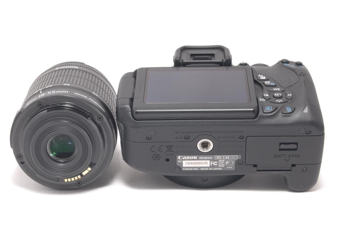 ⭐️レンズフード付き⭐️Canon Kiss X7i キャノン　デジタル一眼