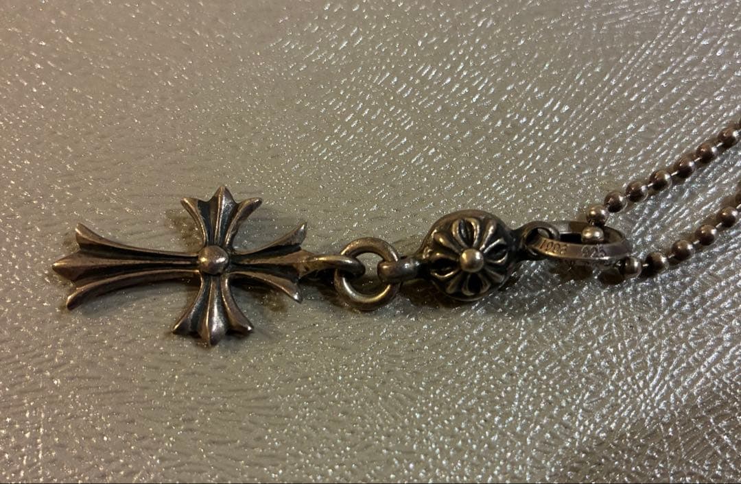 クロムハーツ ワンボール タイニー CH クロスチャーム