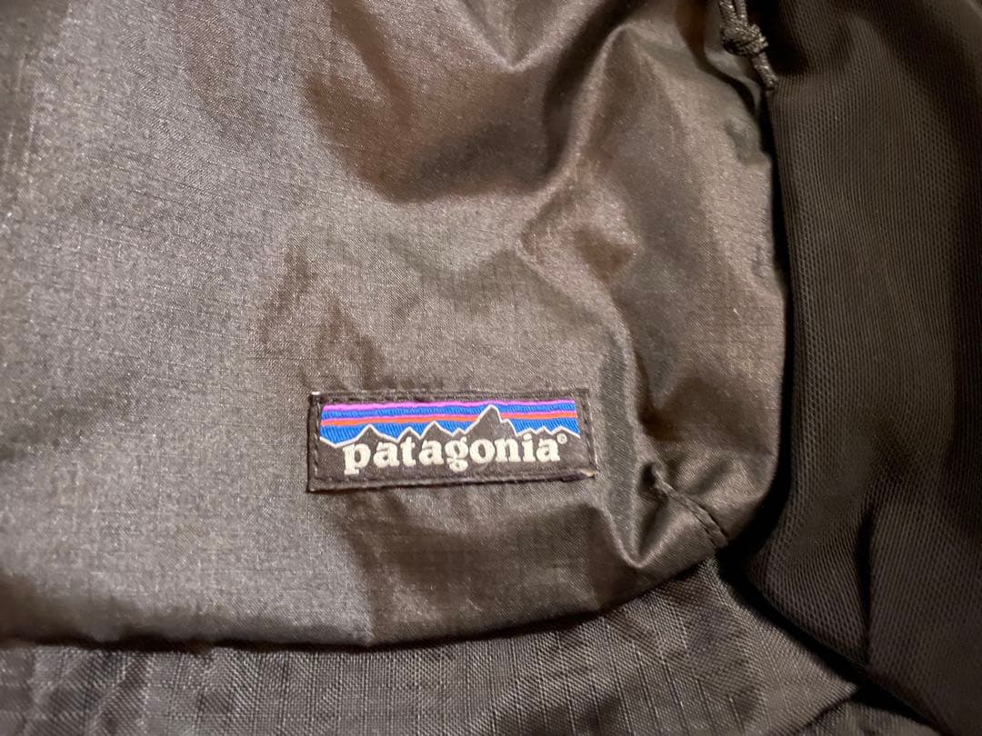 【美品】パタゴニア　ライトウェイトトラベルクーリエ　ブラック