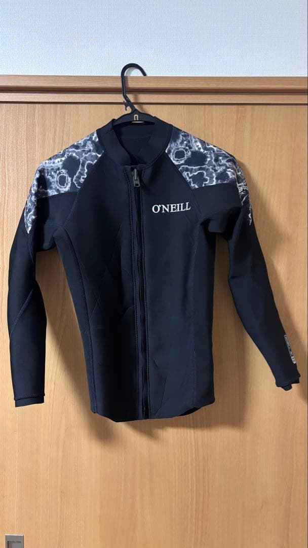 O'NEILL SUPERFREAK タッパーnn