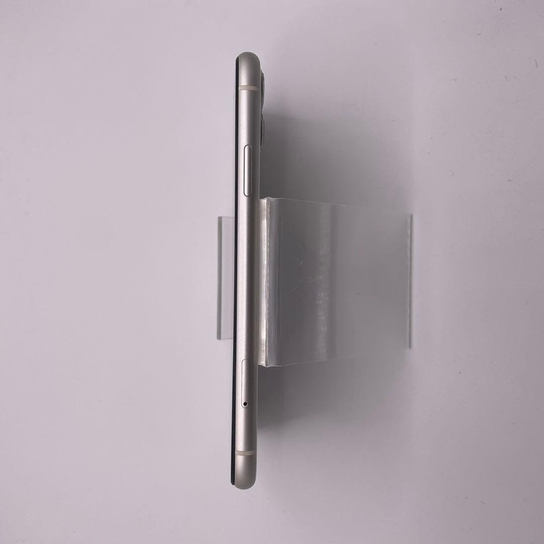 iPhone 11 128GB バッテリー最大容量100%