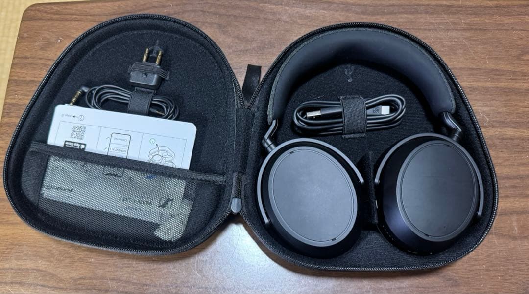 Sennheiser Momentum 4 Wireles ヘッドホン