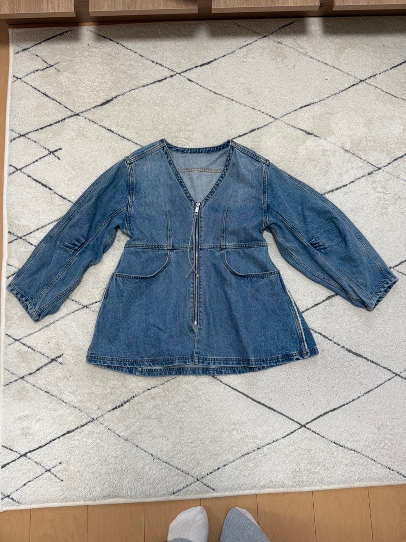 アダムエロペ　デニムジャケット