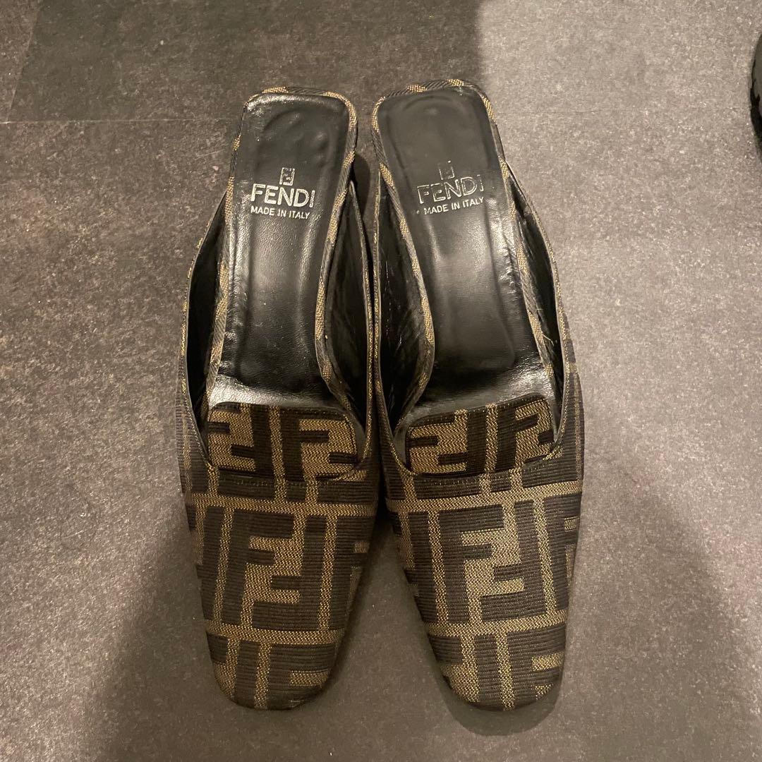FENDI ズッカ ミュール