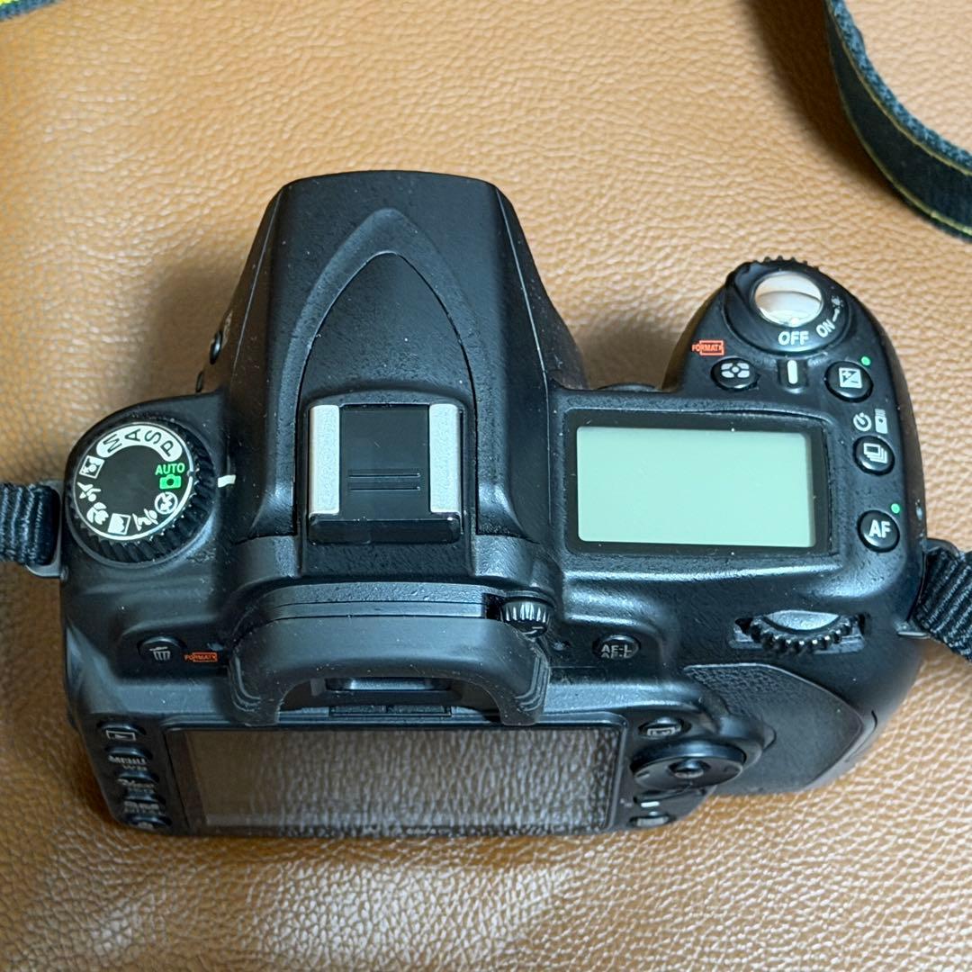 Nikon D90 デジタル一眼レフカメラ 本体　※オマケ付き