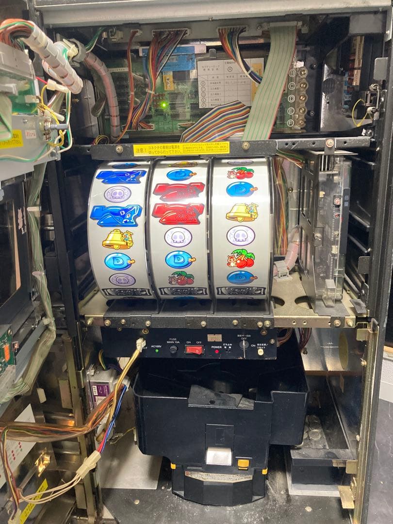 パチスロ実機 ドロンジョ 不要機 ボリューム 設定、ドアキー 4号機