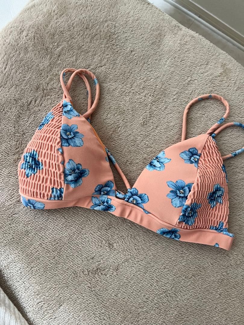 ALEXIASTAMビキニ　上のみMサイズ