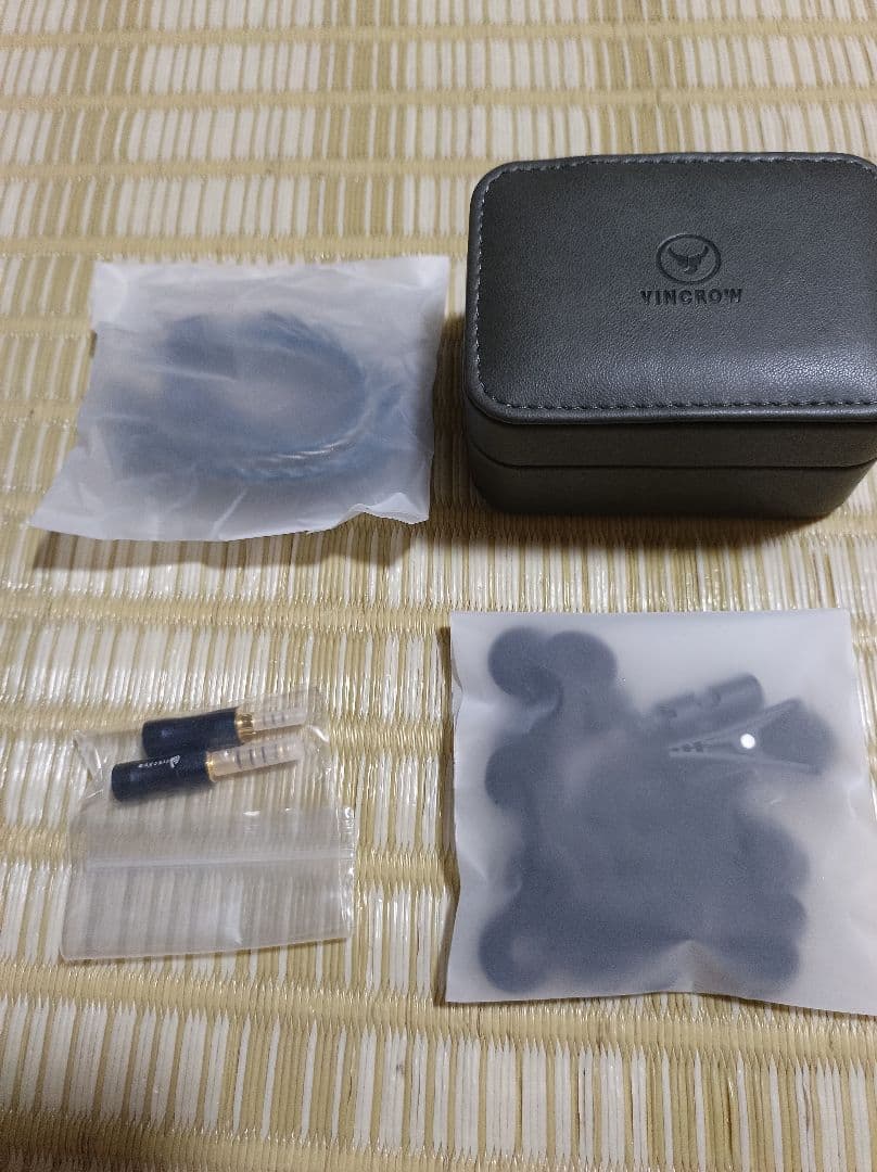 イヤホン YINCROW RW-3000