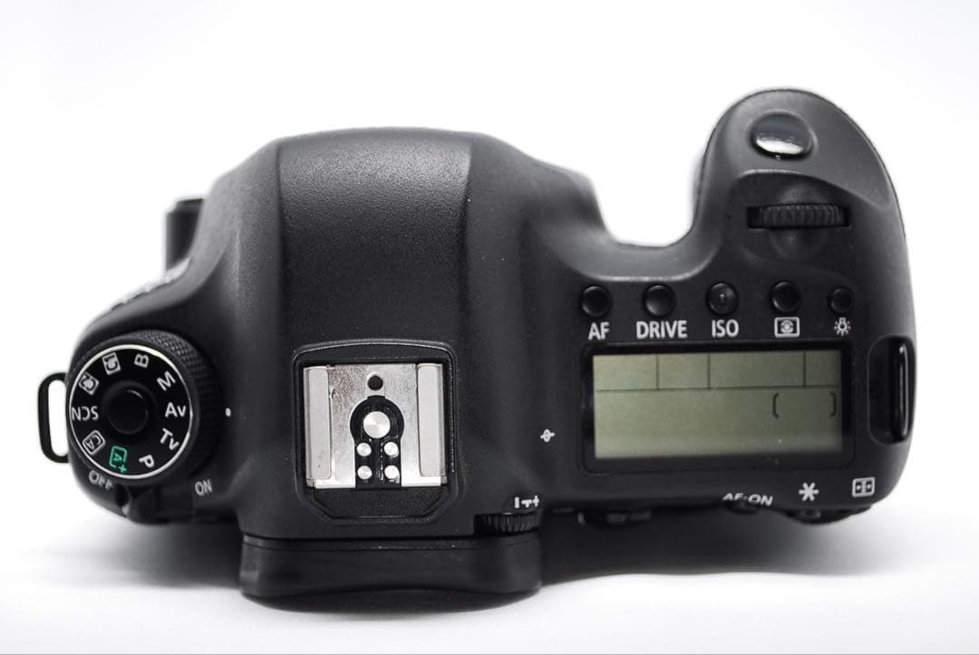 フルサイズデビューに✨Canon EOS 6D✨Wi-Fi＆GPS機能搭載✨