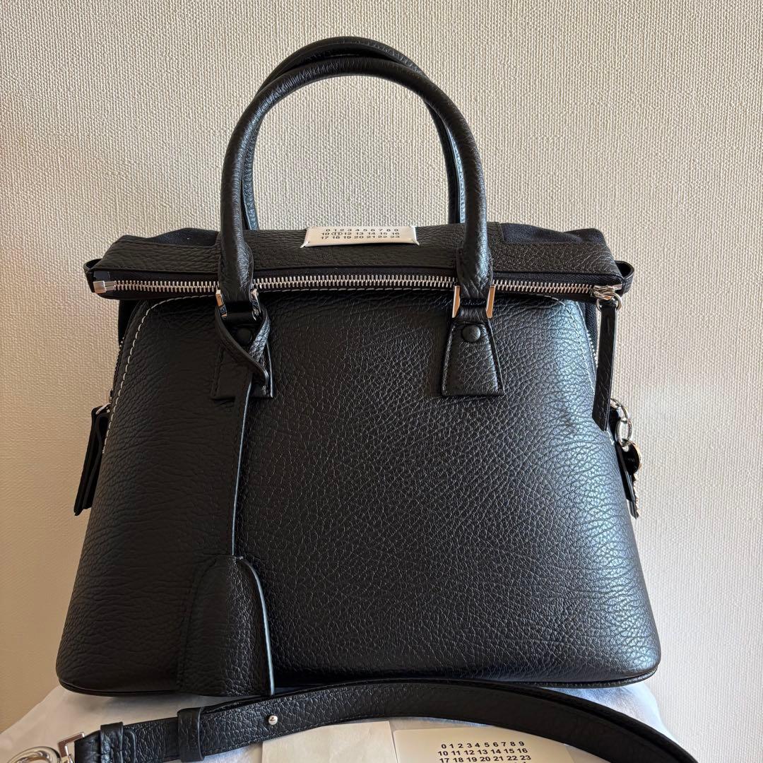 MAISON MARGIELA 「5AC」ミディアム　ブラック新品