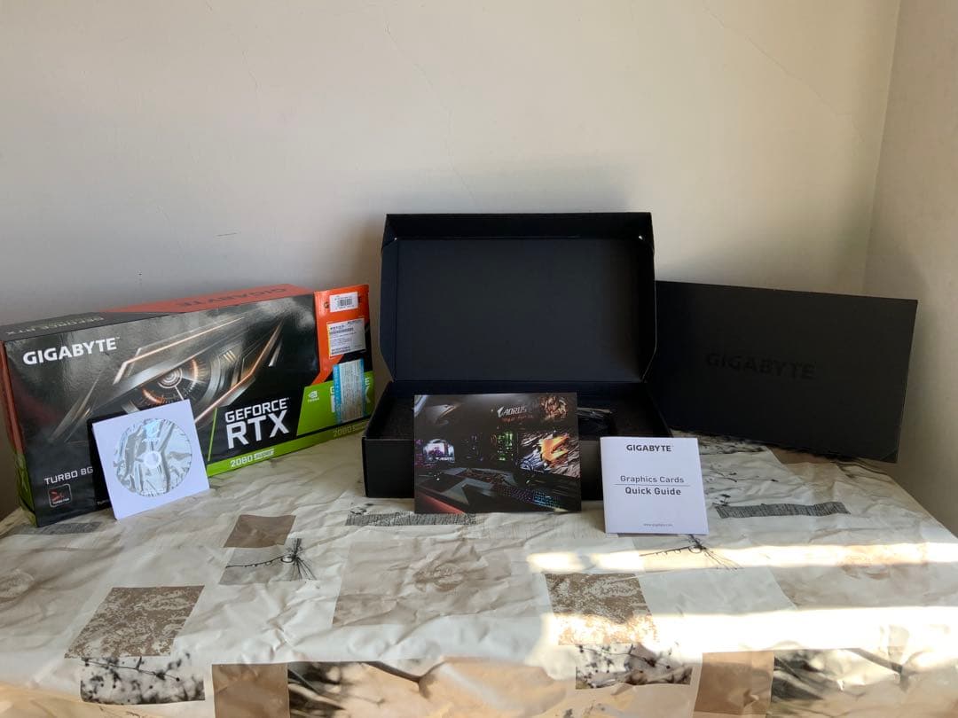 グラフィックボード・グラボ・ビデオカード GIGABYTE GEFORCE RTX 2080 Super Turbo 8G