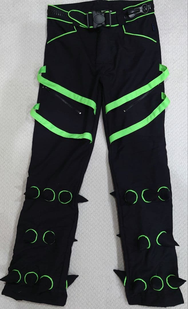 【新品Ｌ】スペーストライブSPACETRIBE　バリ島製　最強トゲトゲパンツ