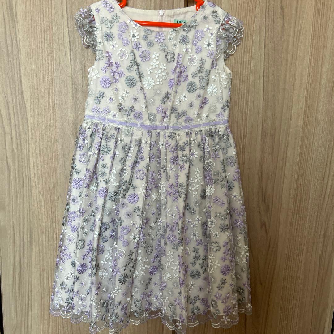 お値引きしました TOCCA子供用ドレス 120サイズ 花　レース