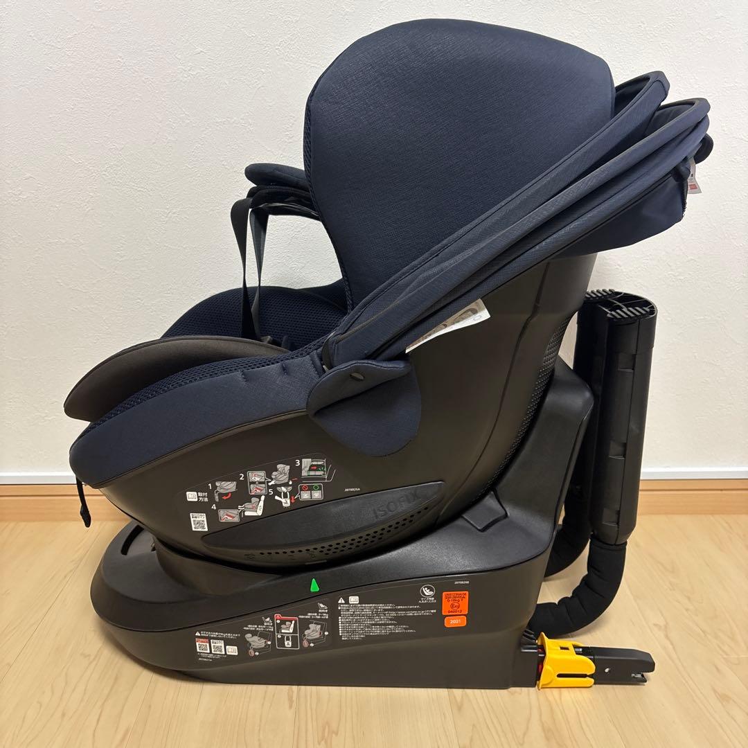 【美品 数回使用】エールベベ クルット5i グランス ISOFIX 新生児