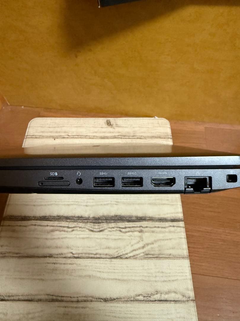 Dell i7 第9世代 9850H Latitude5501 SSD 512G