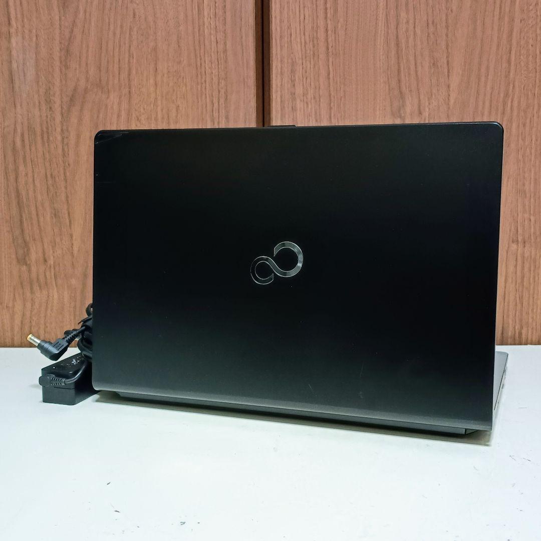 FUJITSU LIFEBOOK Corei5 メモリ10GB SSD512GB