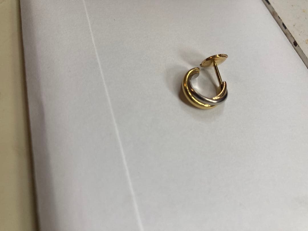 Cartier トリニティ ピアス(片耳のみ）