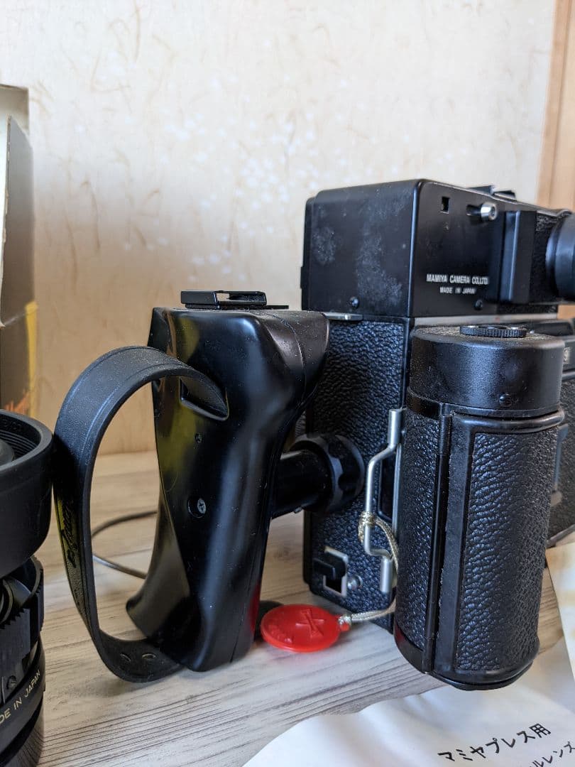 MAMIYA UNIVERSAL　カメラ　昭和レトロ