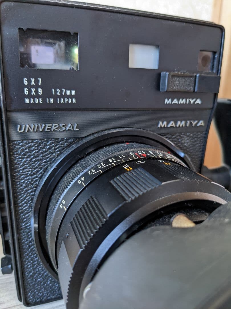 MAMIYA UNIVERSAL　カメラ　昭和レトロ