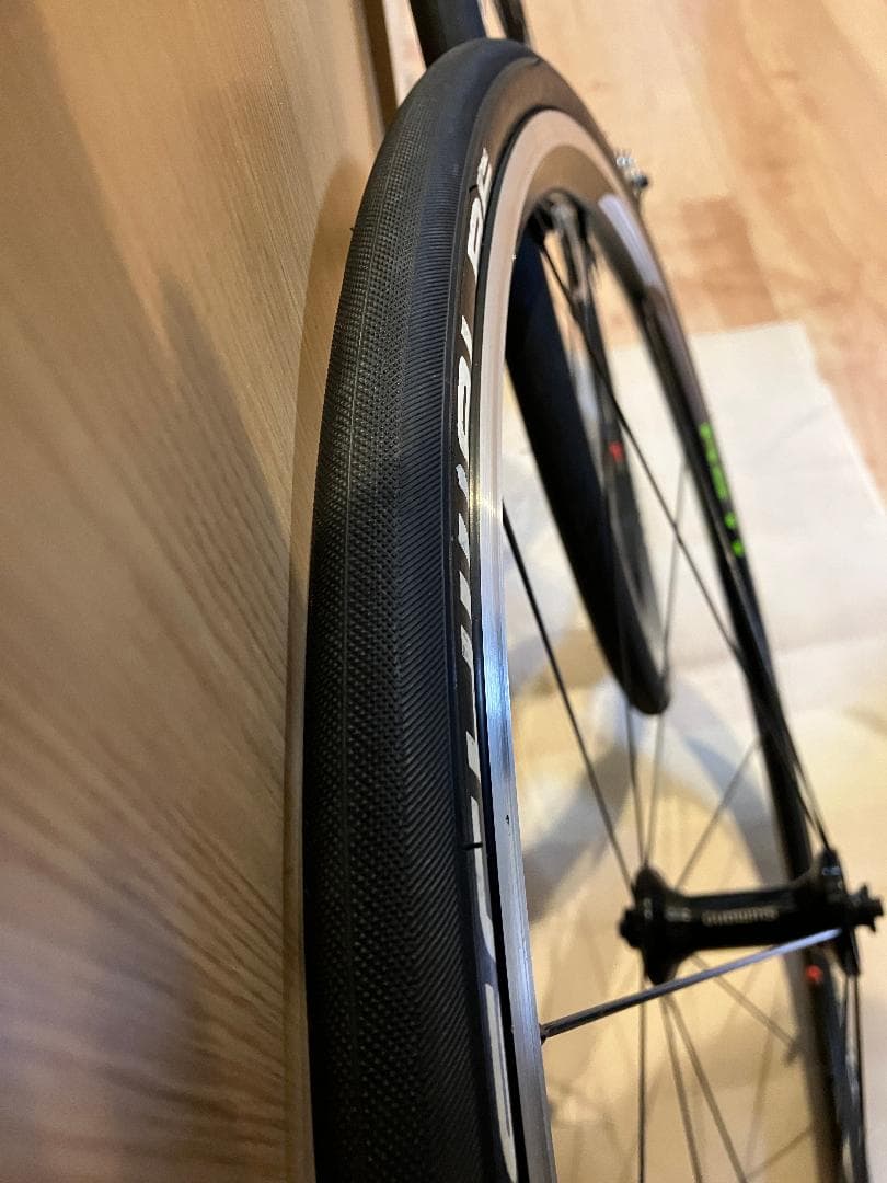 WH-RS11 105スプロケットとタイヤ付き