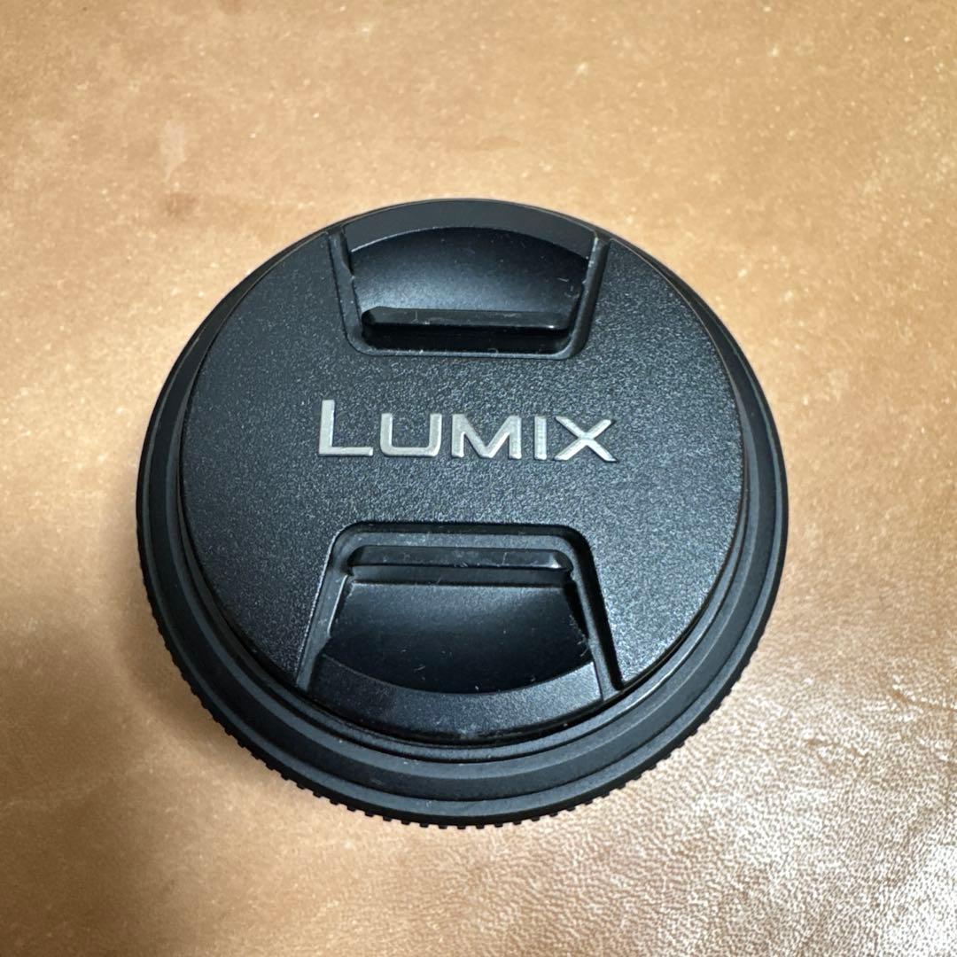 LUMIX H-H020 パンケーキレンズ
