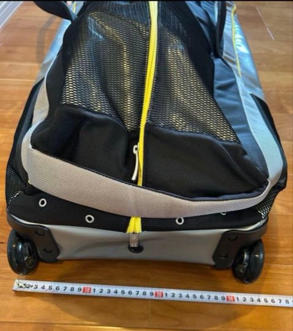 【純正・未使用】メルセデス・ベンツ スキー／スノーボードバッグ キャスター付き