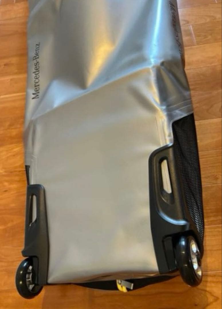 【純正・未使用】メルセデス・ベンツ スキー／スノーボードバッグ キャスター付き