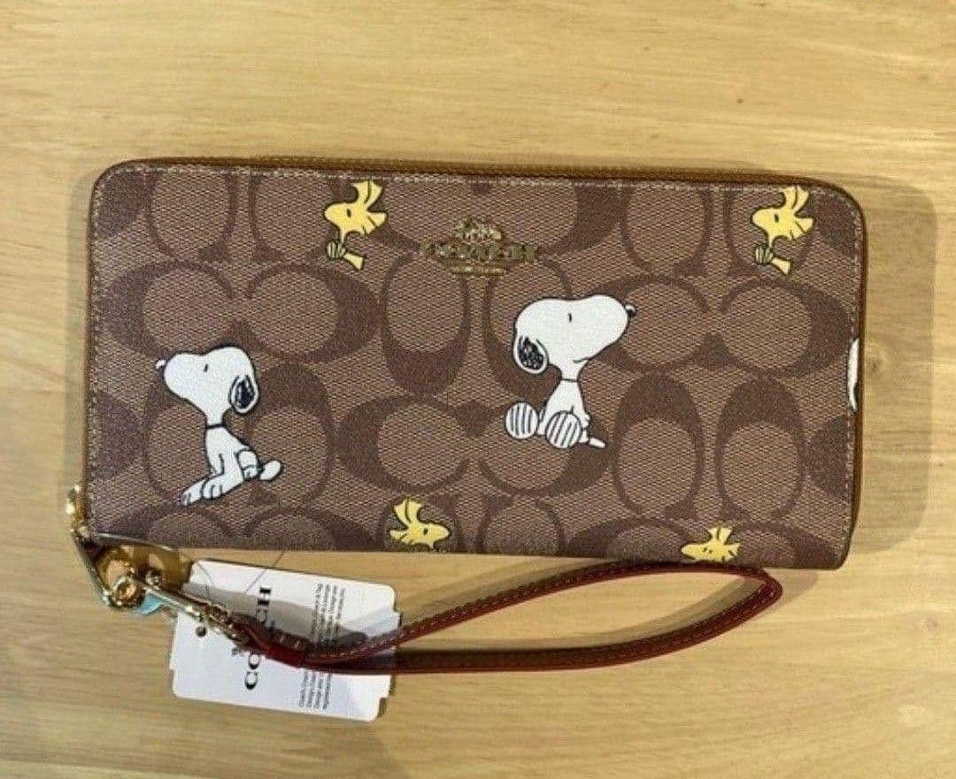 【新品未使用品】COACH長財布　スヌーピーコラボ