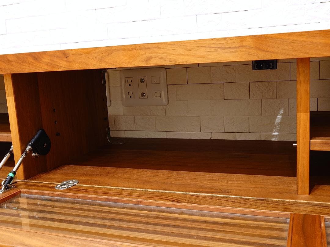 BRUNCH取扱 ウォールナット テレビボード Jaggy ジャギー【別注品】