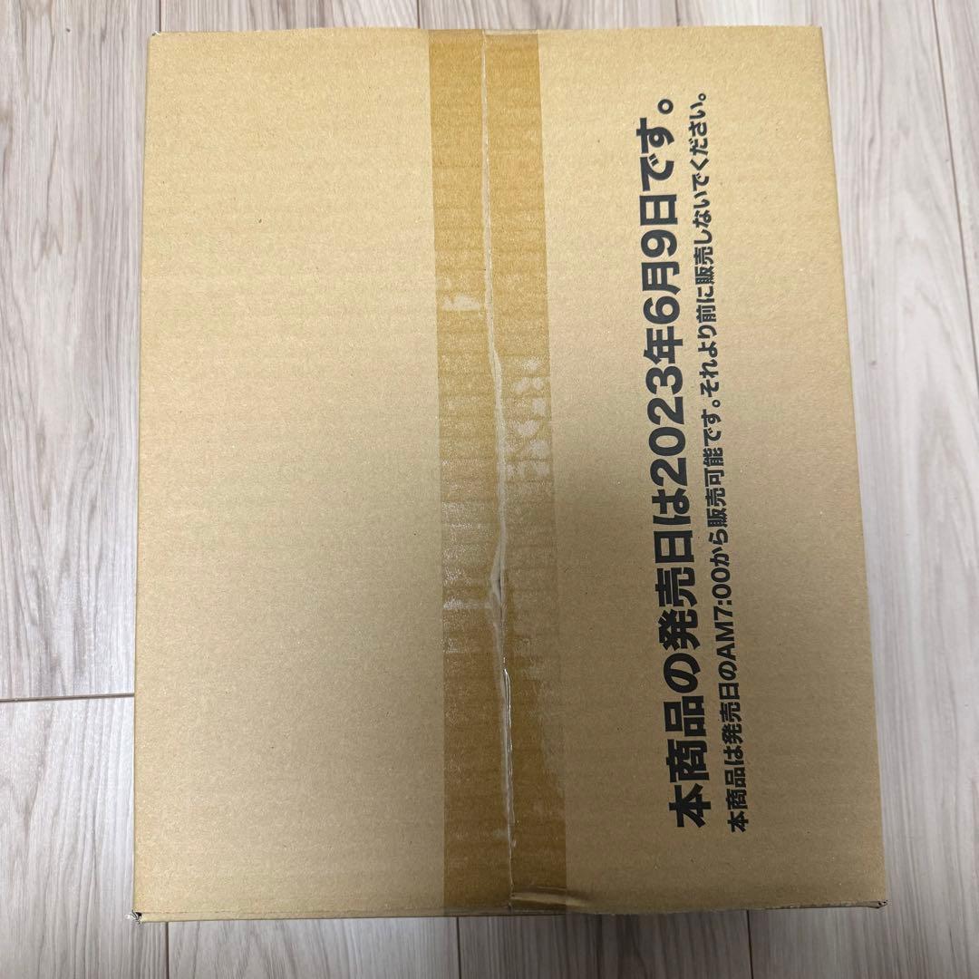 新品カートン ヴァイスシュヴァルツブラウ Disney CHARACTERS