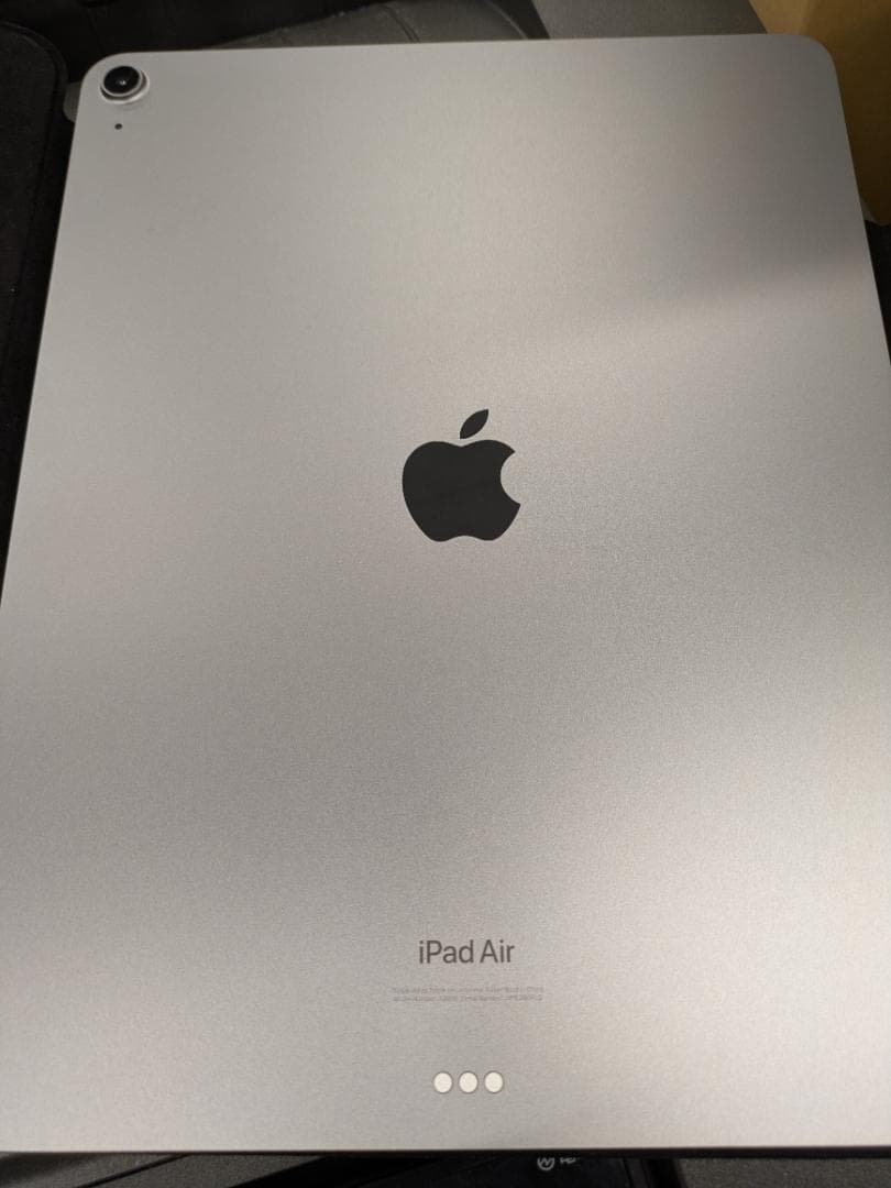 iPad Air 13インチ Wi-Fi 128GB MV273J/A １台