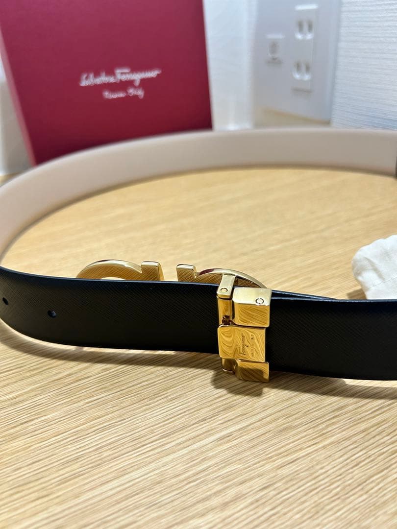 Salvatore Ferragamo レザーベルト　リバーシブル　フェラガモ
