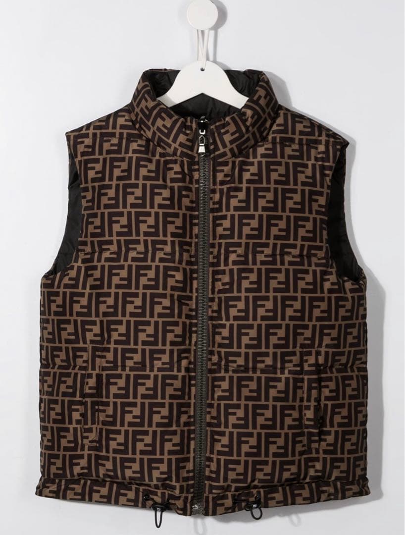 フェンディ　キッズ　ダウンベスト　リバーシブル　ジュニア　レディース　165