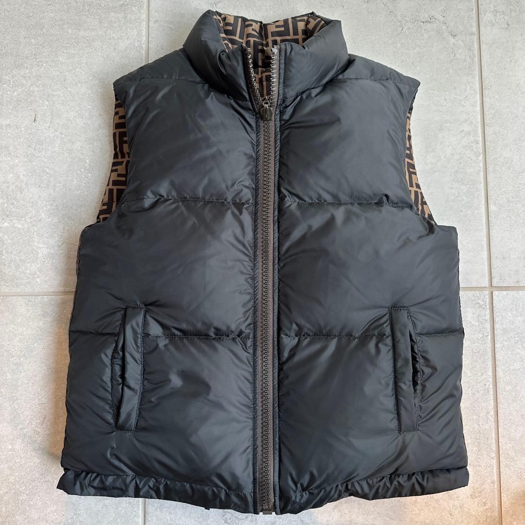 フェンディ　キッズ　ダウンベスト　リバーシブル　ジュニア　レディース　165
