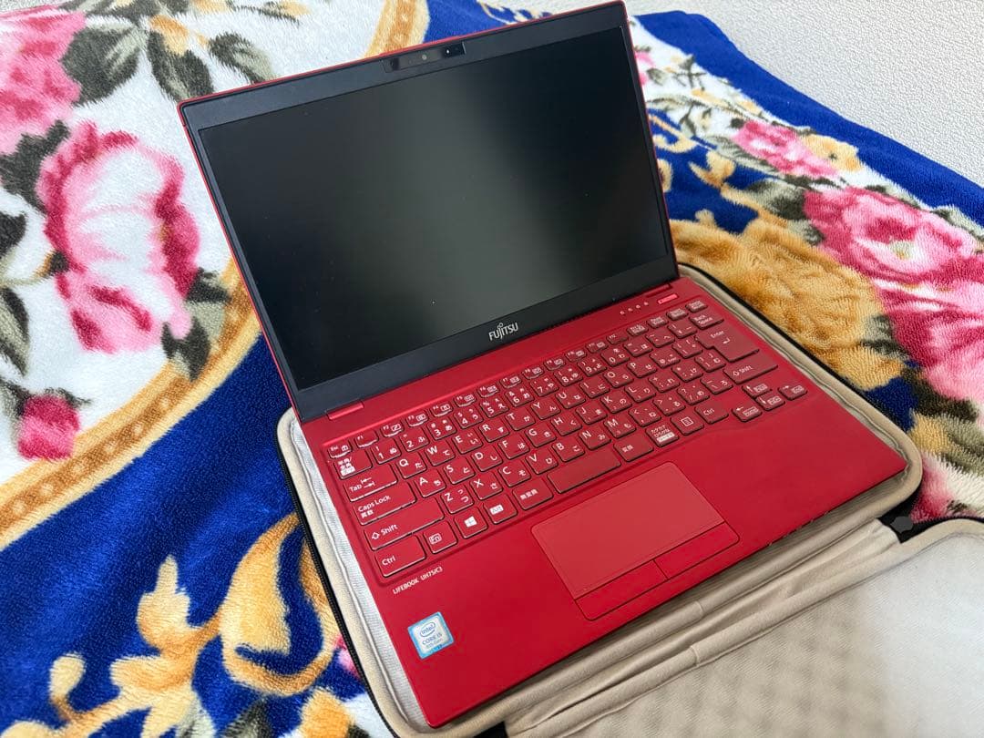 富士通 LIFEBOOK UH75/C3ノートパソコン （もう起動しません）