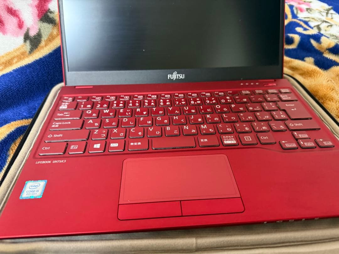 富士通 LIFEBOOK UH75/C3ノートパソコン （もう起動しません）
